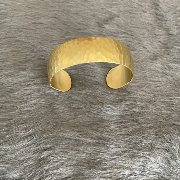 Gold Hammered Cuff - Picture 5 of 7